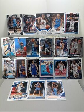 Shai Gilgeous-Alexander/Russell Westbrook w/ OKC Thunder teammates lot of 20